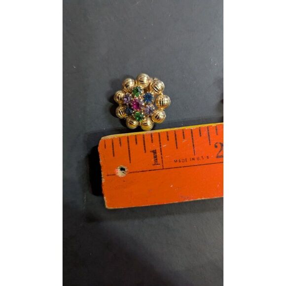 Weiss Gold Tone Clip-On Earrings With Multicolor Rhinestones Retro Flower Design - Picture 7 of 8